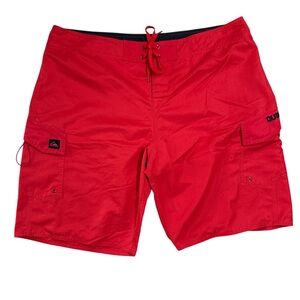 Quiksilver Standard Manic Cargo Red Boardshort Men’s Size 40